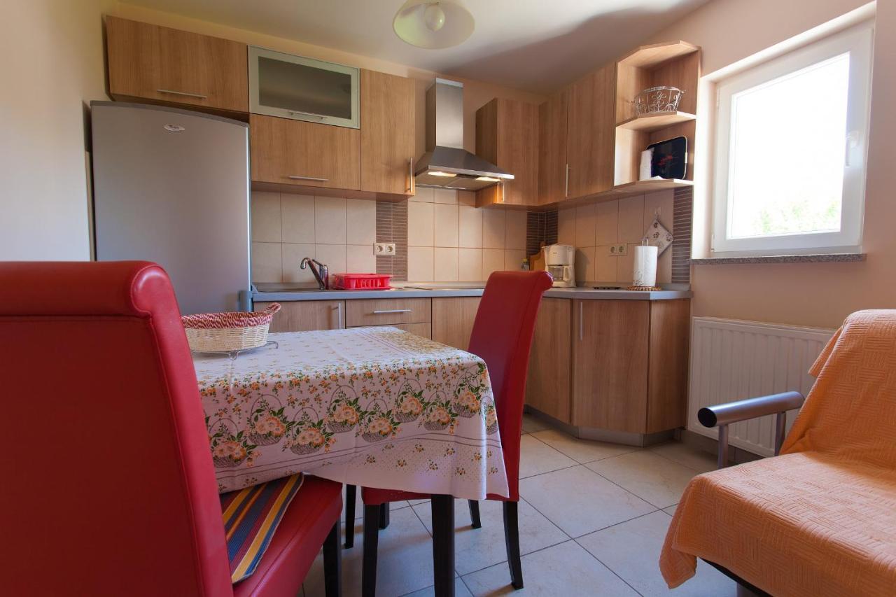 Apartment Nedeljka Malinska