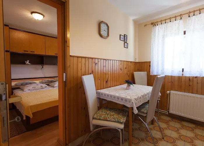 Apartments Nedeljka
